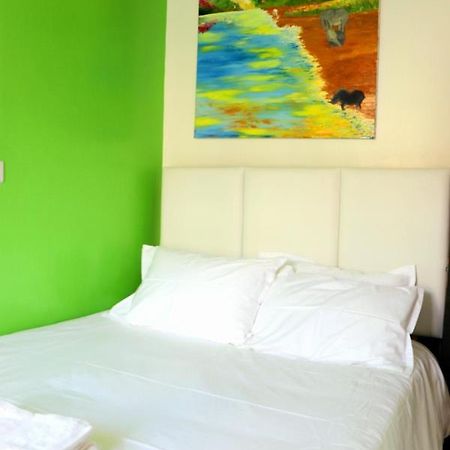 Little Green Room Homestay Near Jkia Airport & Sgr Railway Station نيروبي المظهر الخارجي الصورة